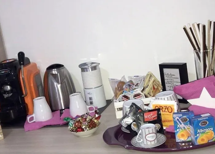 게스트하우스 La Strettola 4*